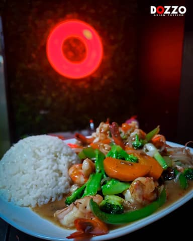 Chop Suey de Camarón