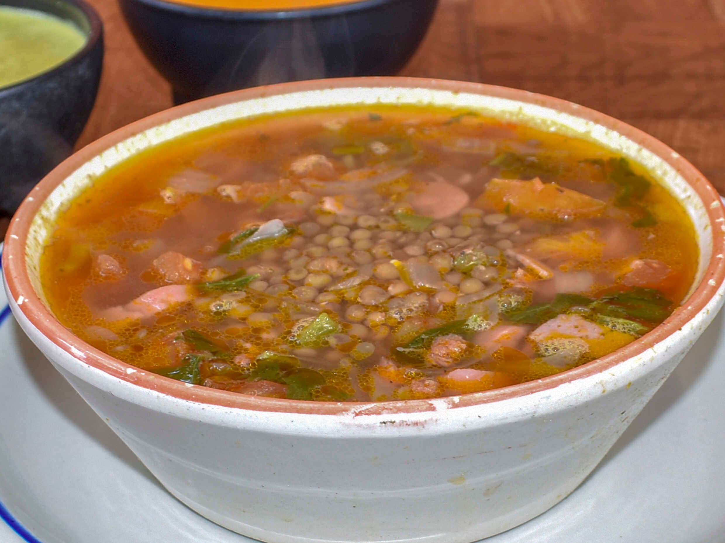 Sopa de Lentejas a la Mexicana