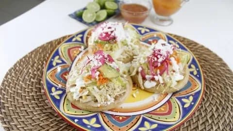 Gorditas con Pollo 5 pzas