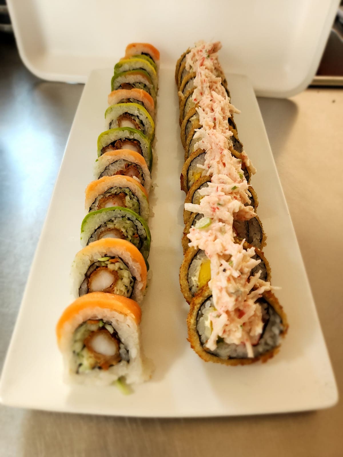 24 Bocados de Sushi