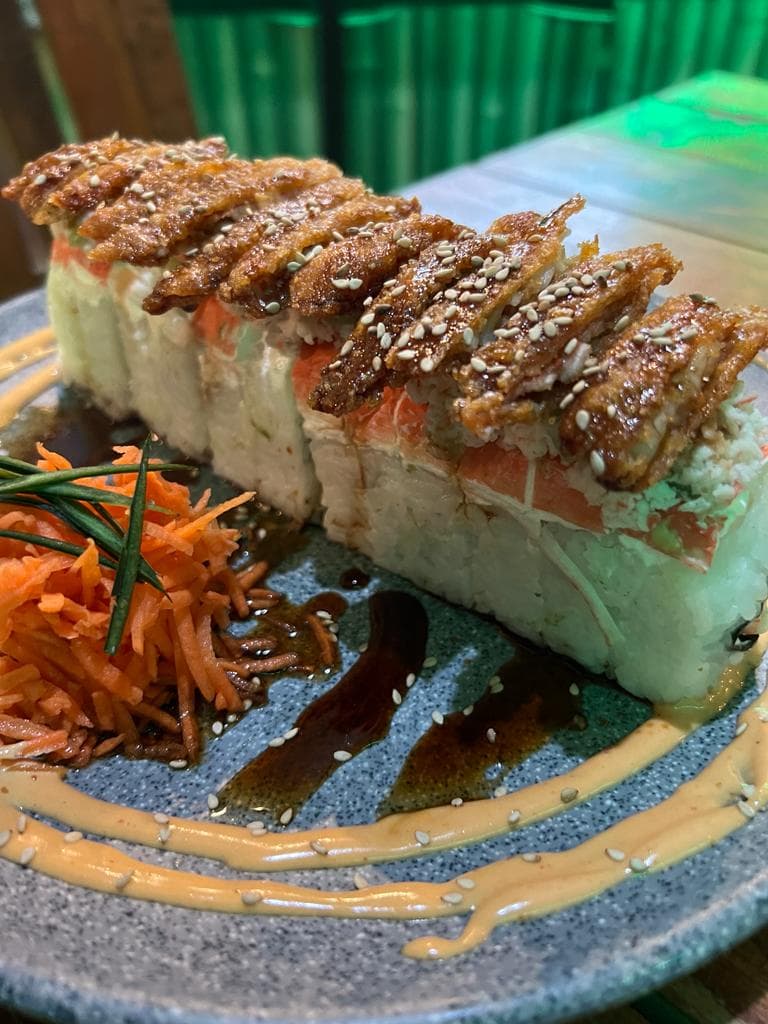 Rollo Natural Dragón Maki