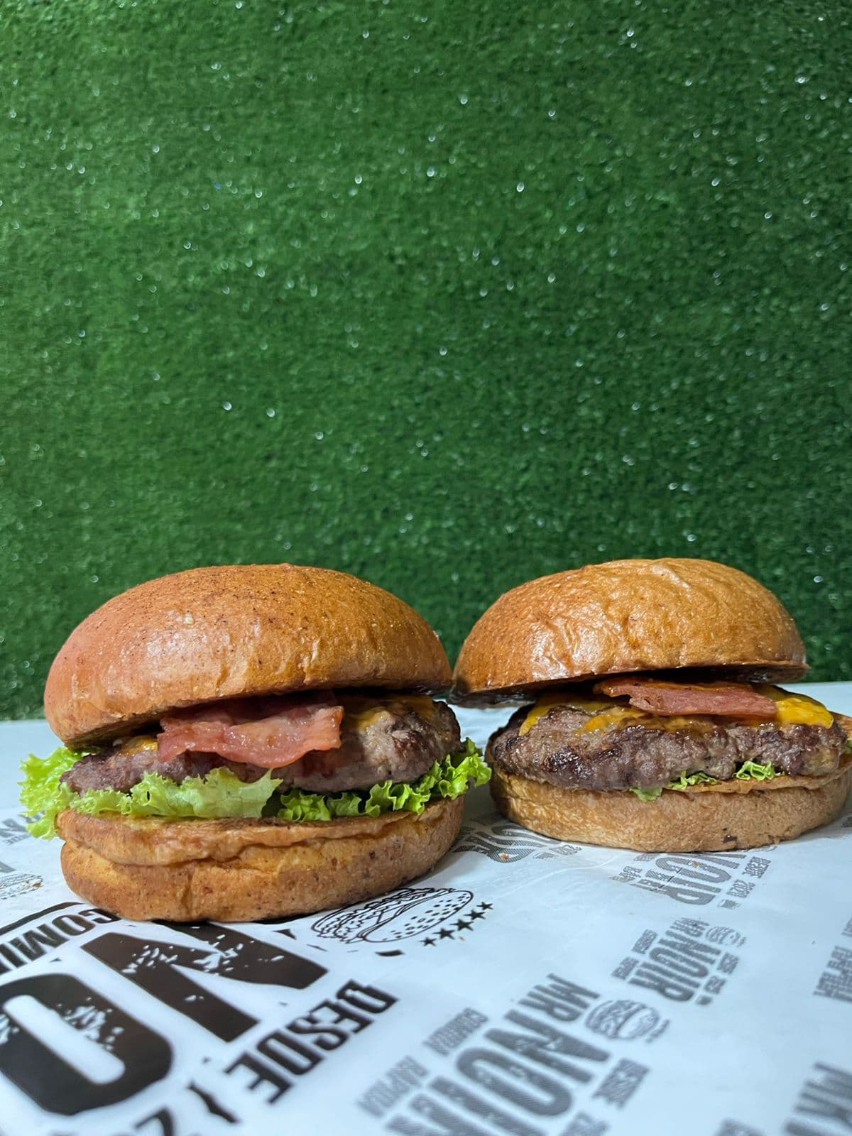Pague 1 Lleve 2 - Hamburguesas Clasicas