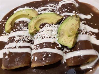 Enfrijoladas + Coca Cola 355 ml