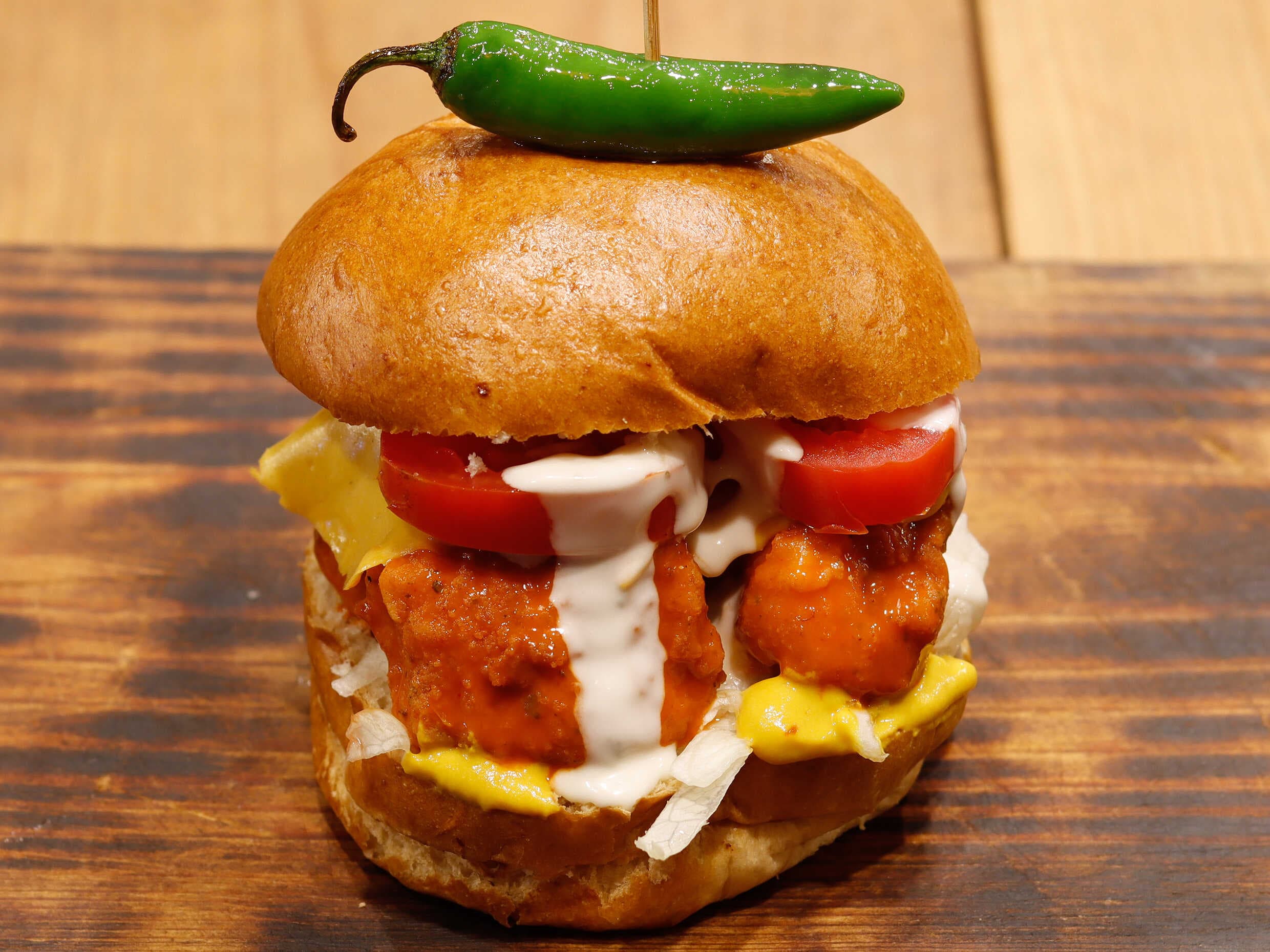 HAMBURGUESA POLLUELA