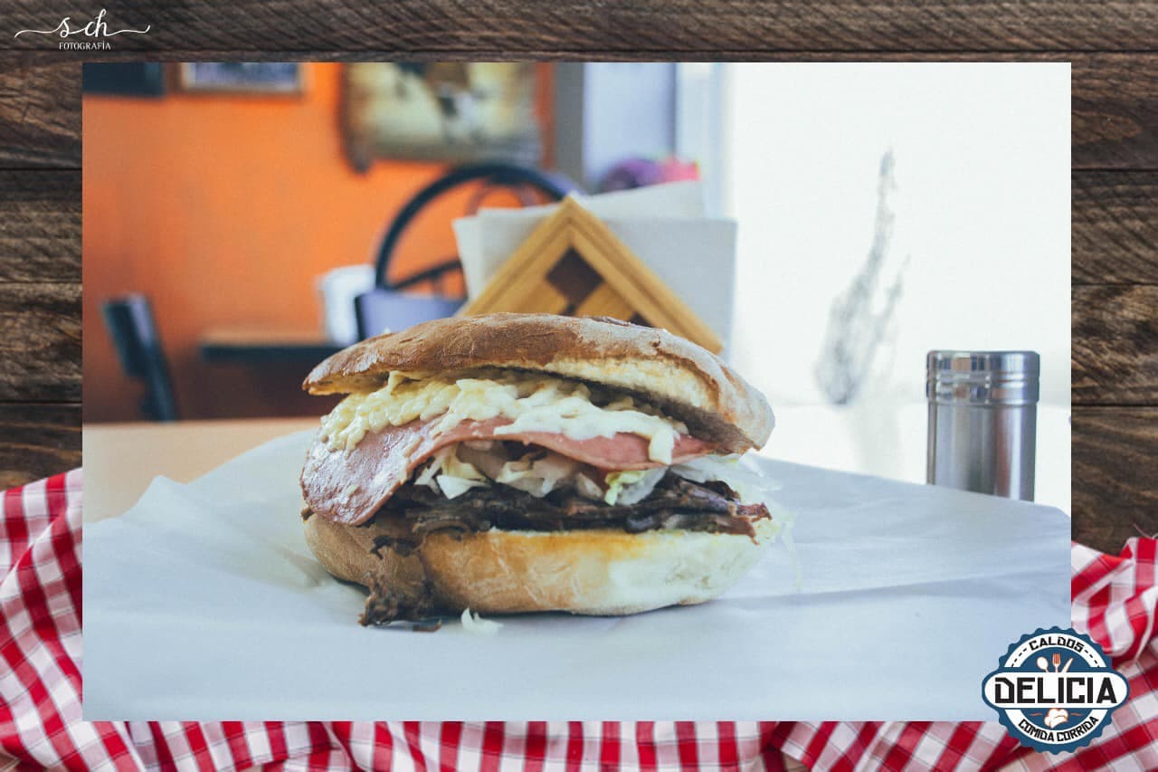 Combo Torta + Agua del día