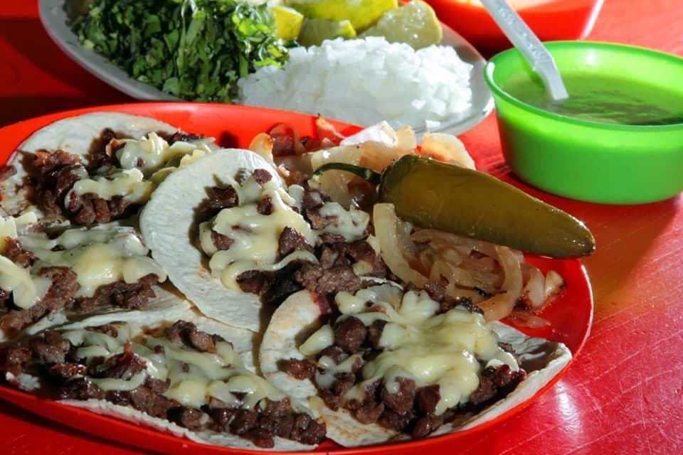 Tacos de Chuleta + Refresco