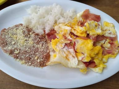 Huevos con Jamón