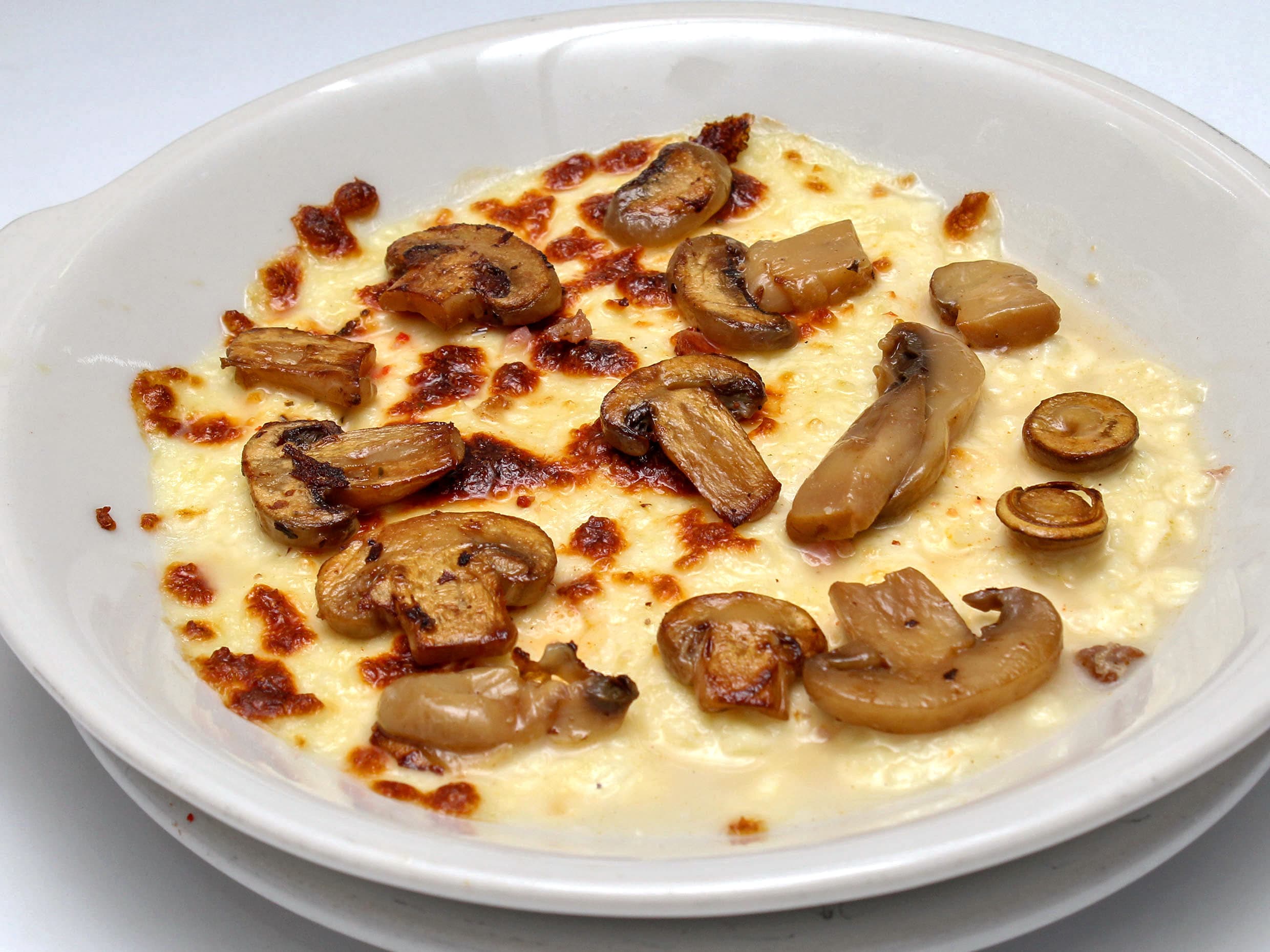 Queso con Champiñones