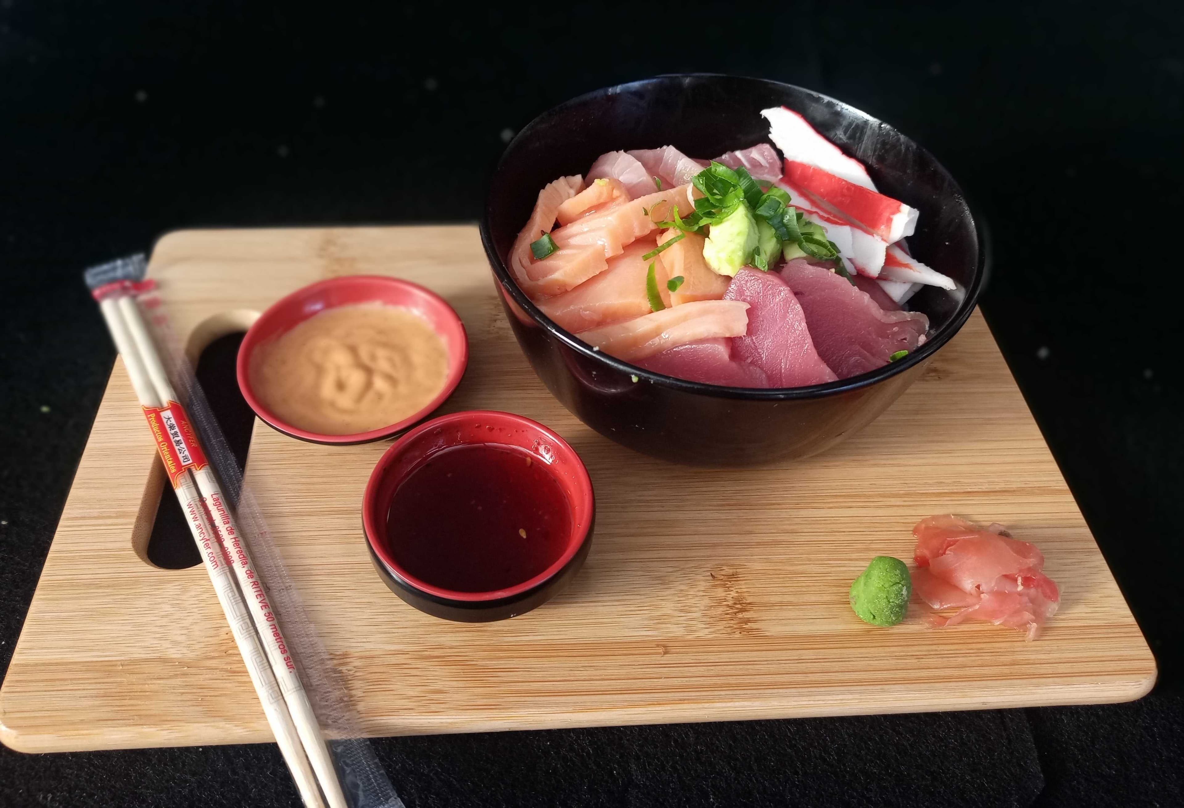 Chirashi Sushi