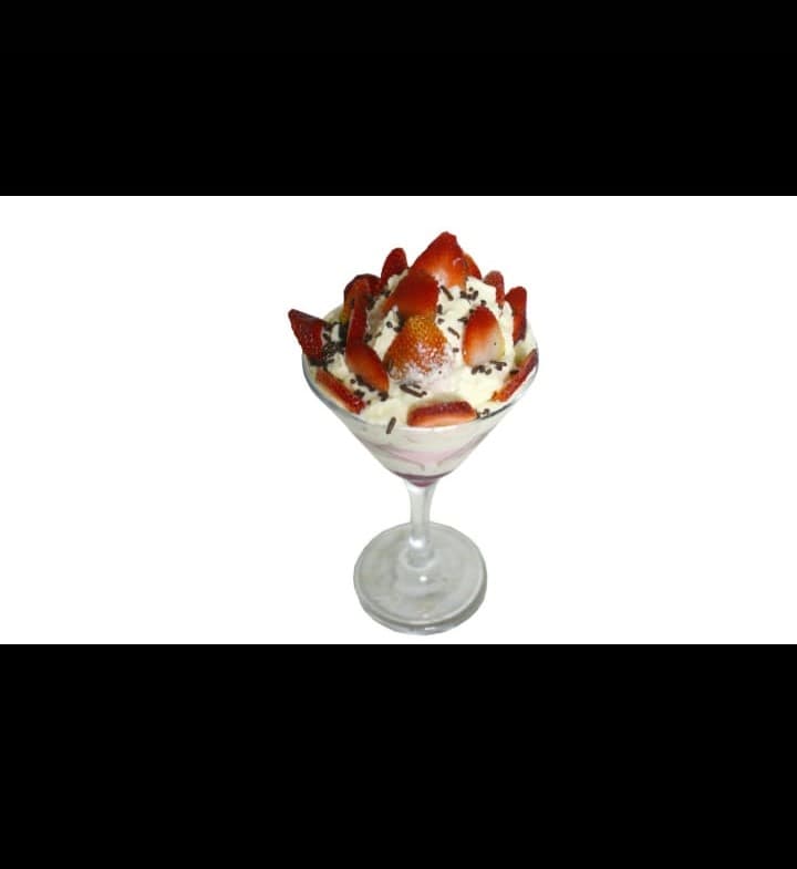 Copa Fresas con Helado