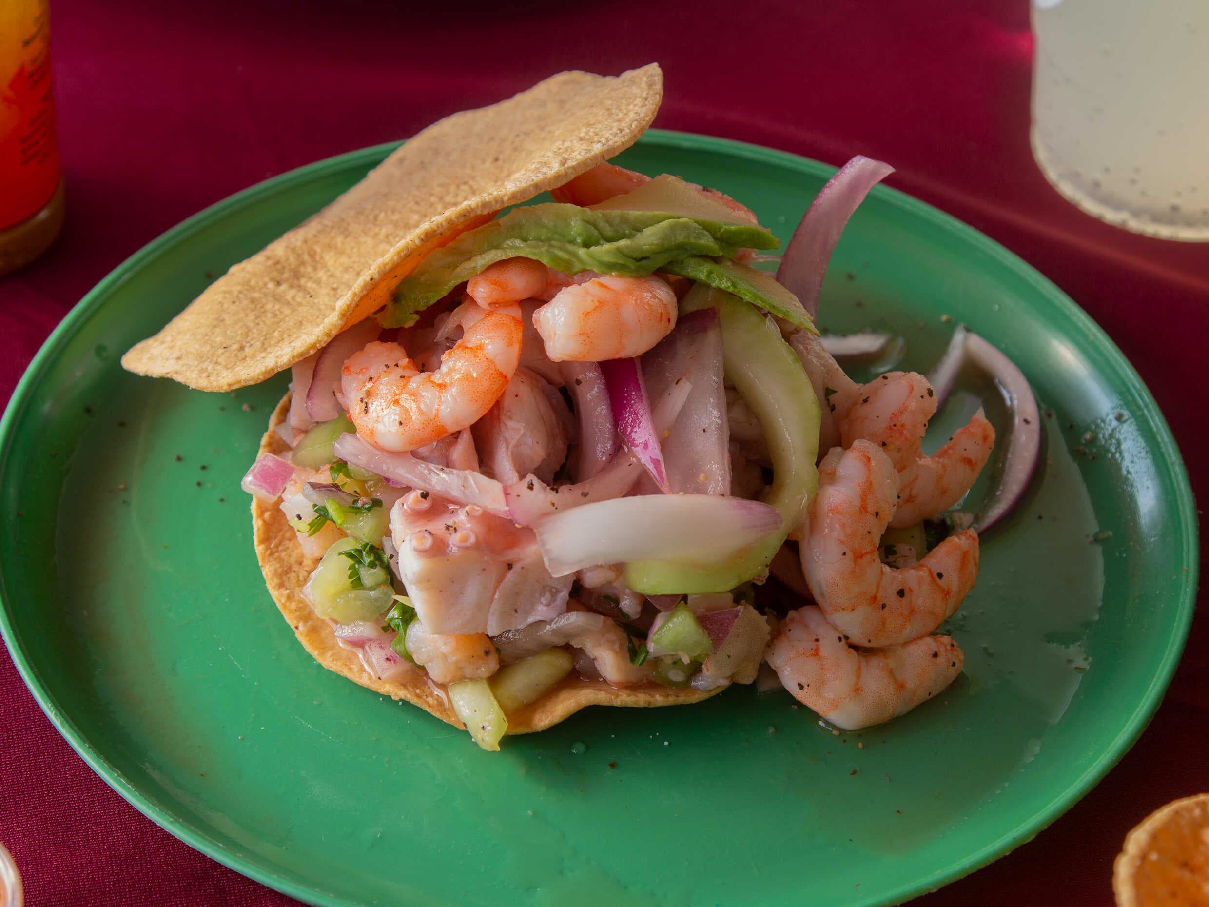 Tostada Especial de Camaron