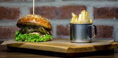 Hamburguesa Plaza de Gallos