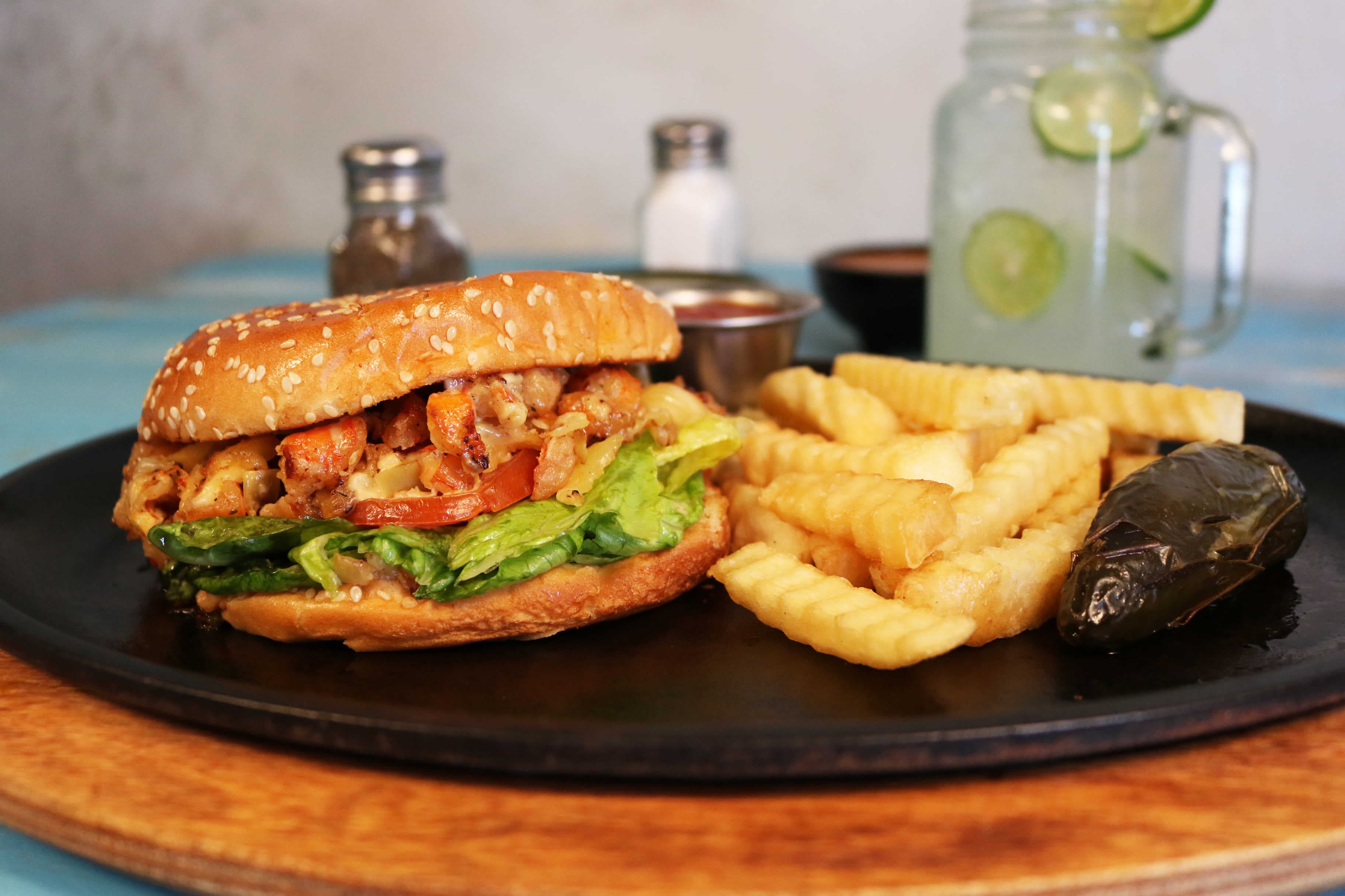 Combo Hamburguesa y Bebida