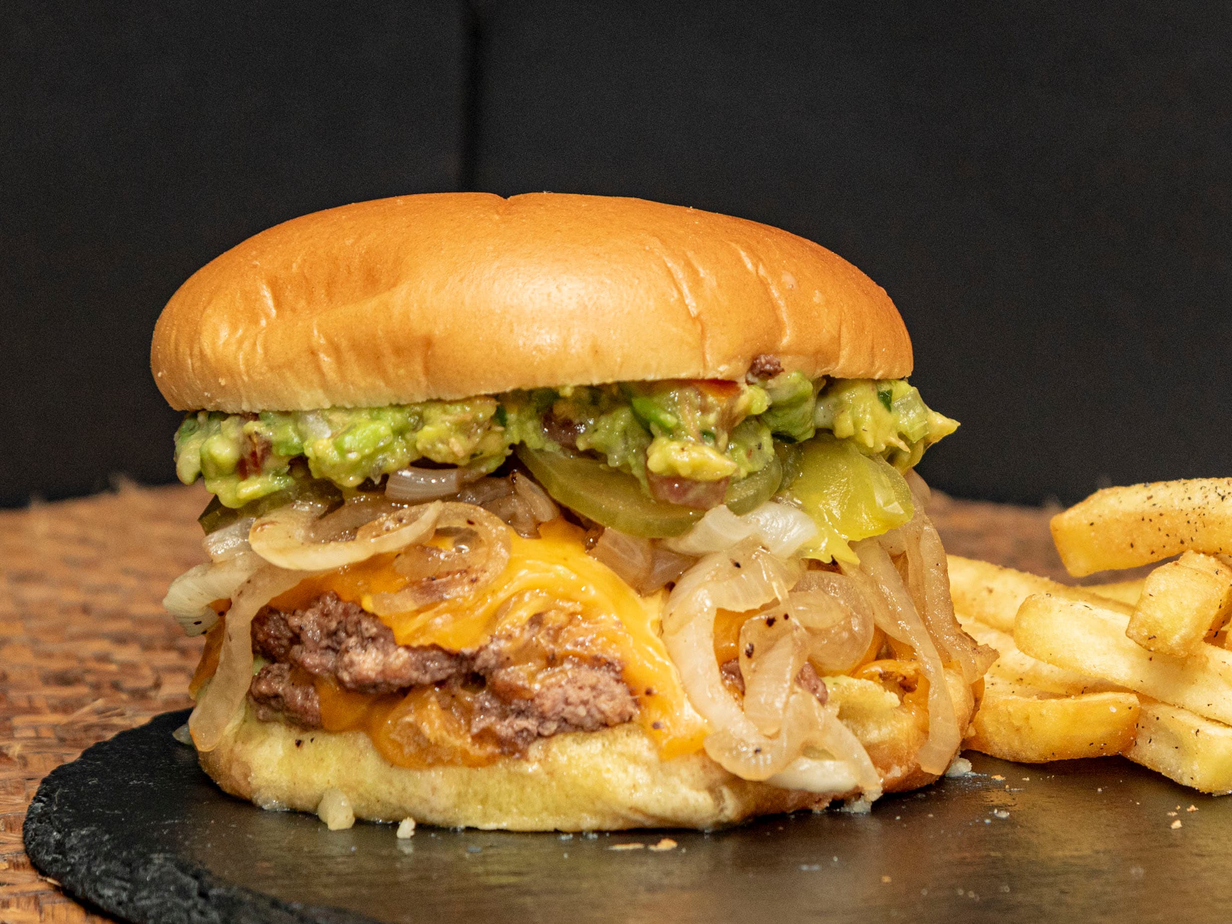 Avocado Lover con Papas Fritas