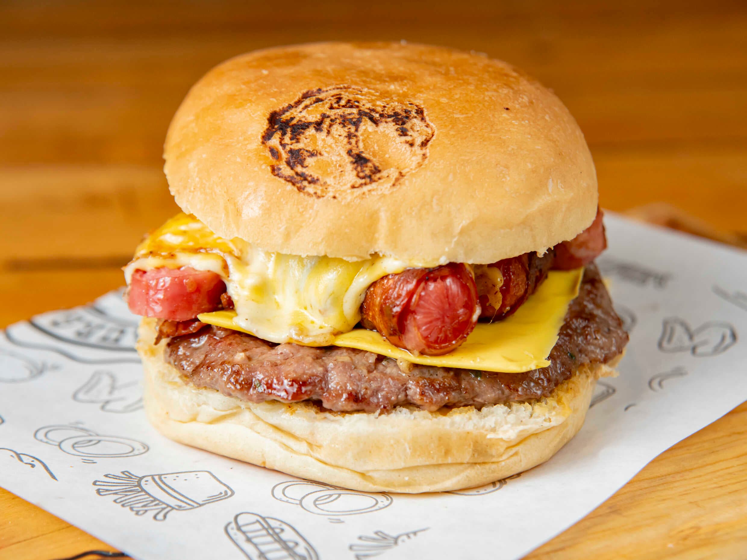 Salchi Burger