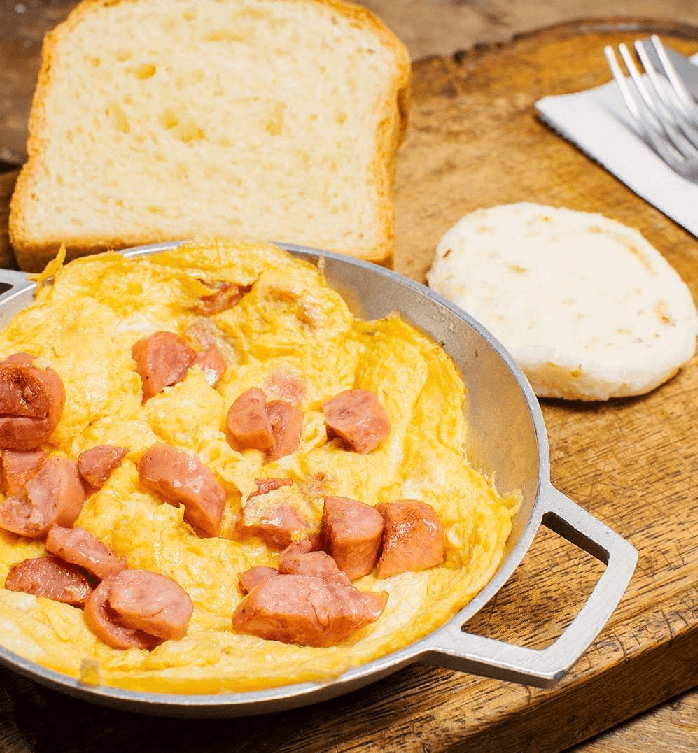 Huevos Con Salchicha Ranchera.