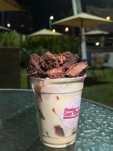 Fresas con crema brownie