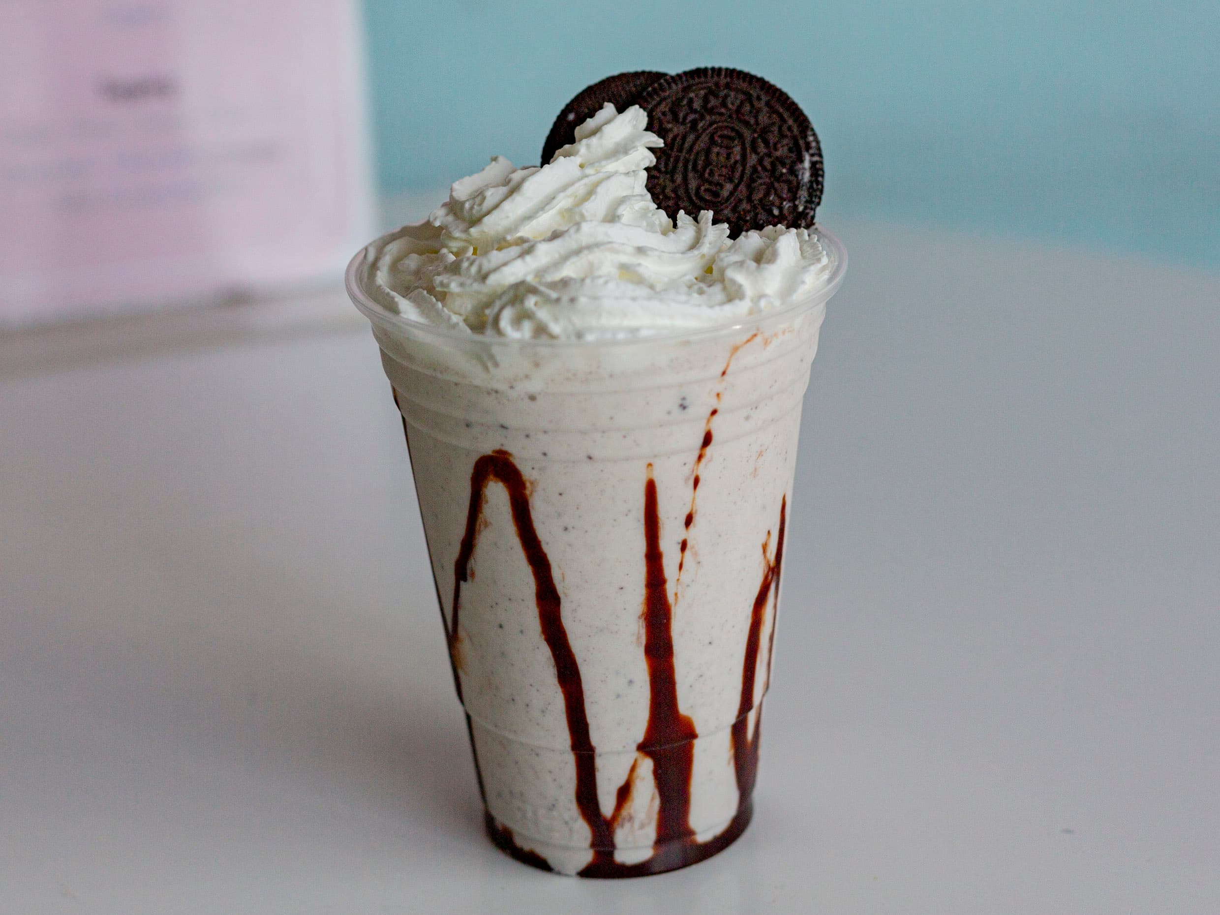 Malteada Cookies and Cream