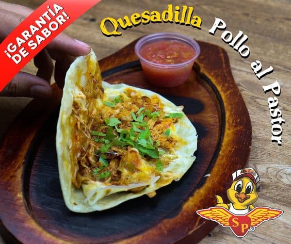 Quesadilla de Pollo al Pastor