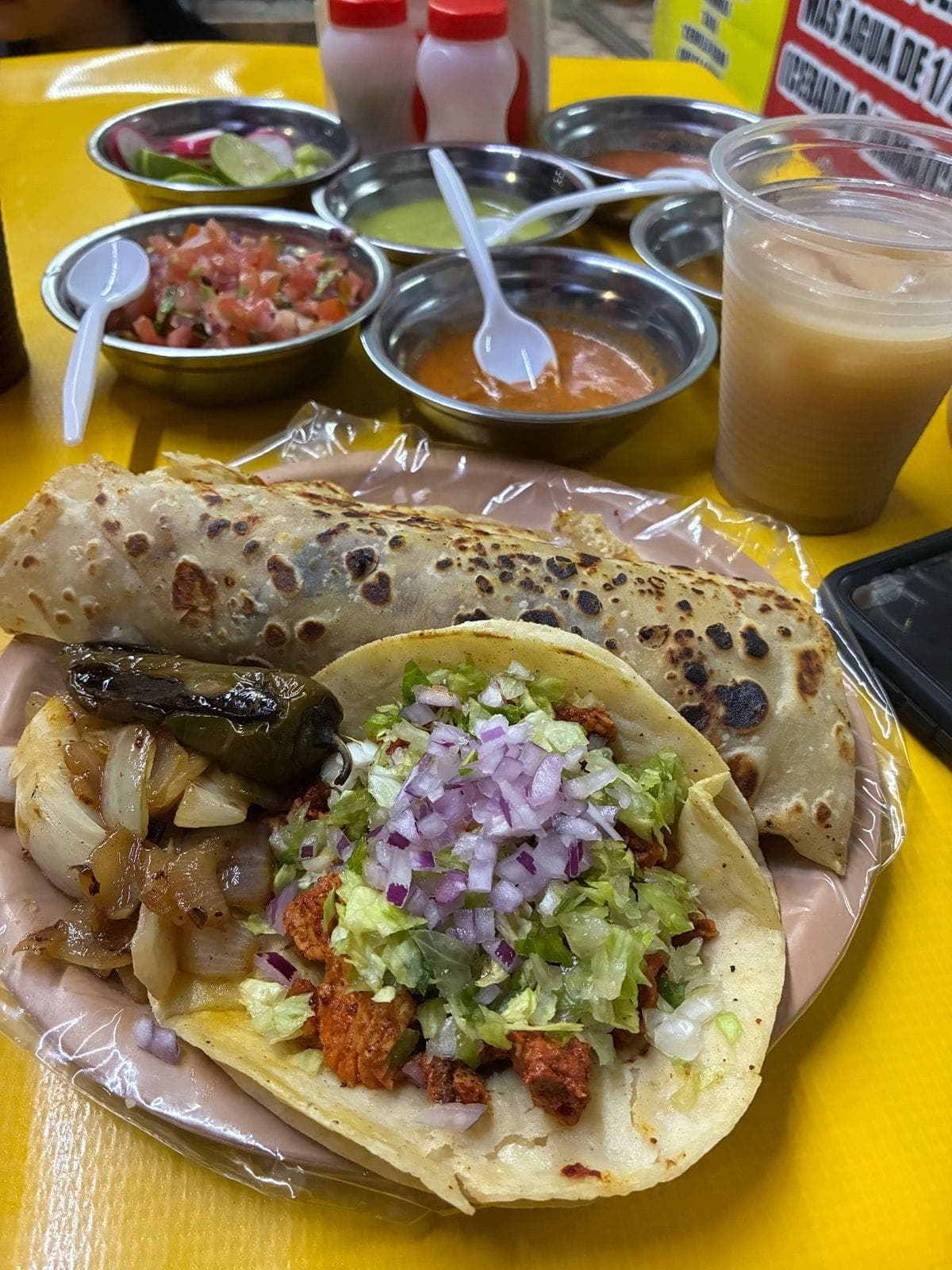 Quesadilla + Taco + 1/2 L Agua
