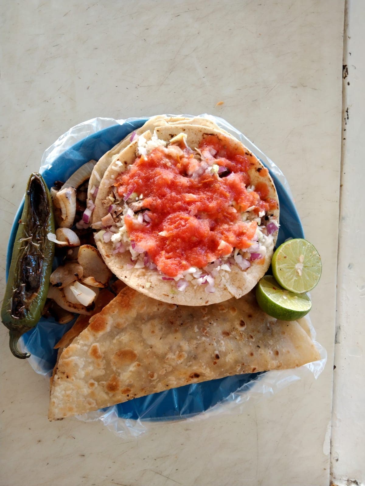 Quesadilla y Taco de Adobada