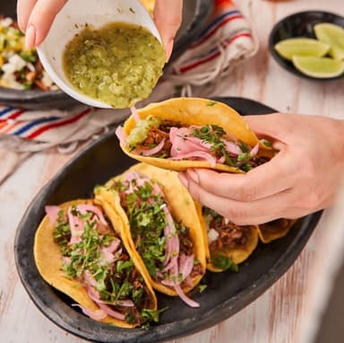 Combo 1 - 3 Tacos Pollo al Mole + 1 Bebida