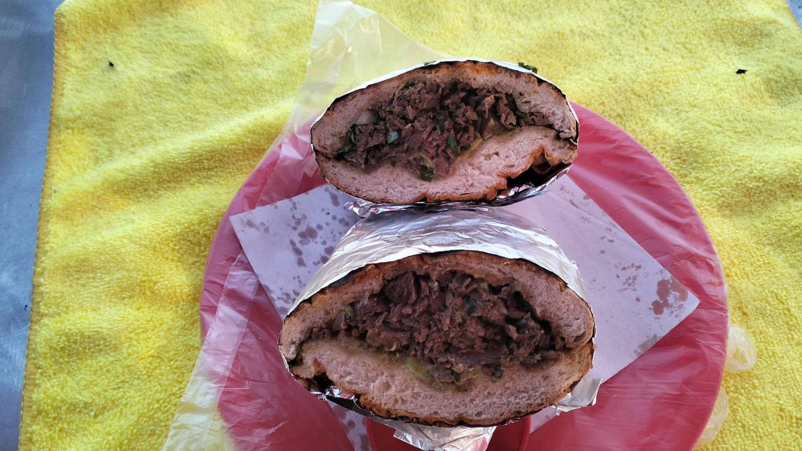 Torta de Birria