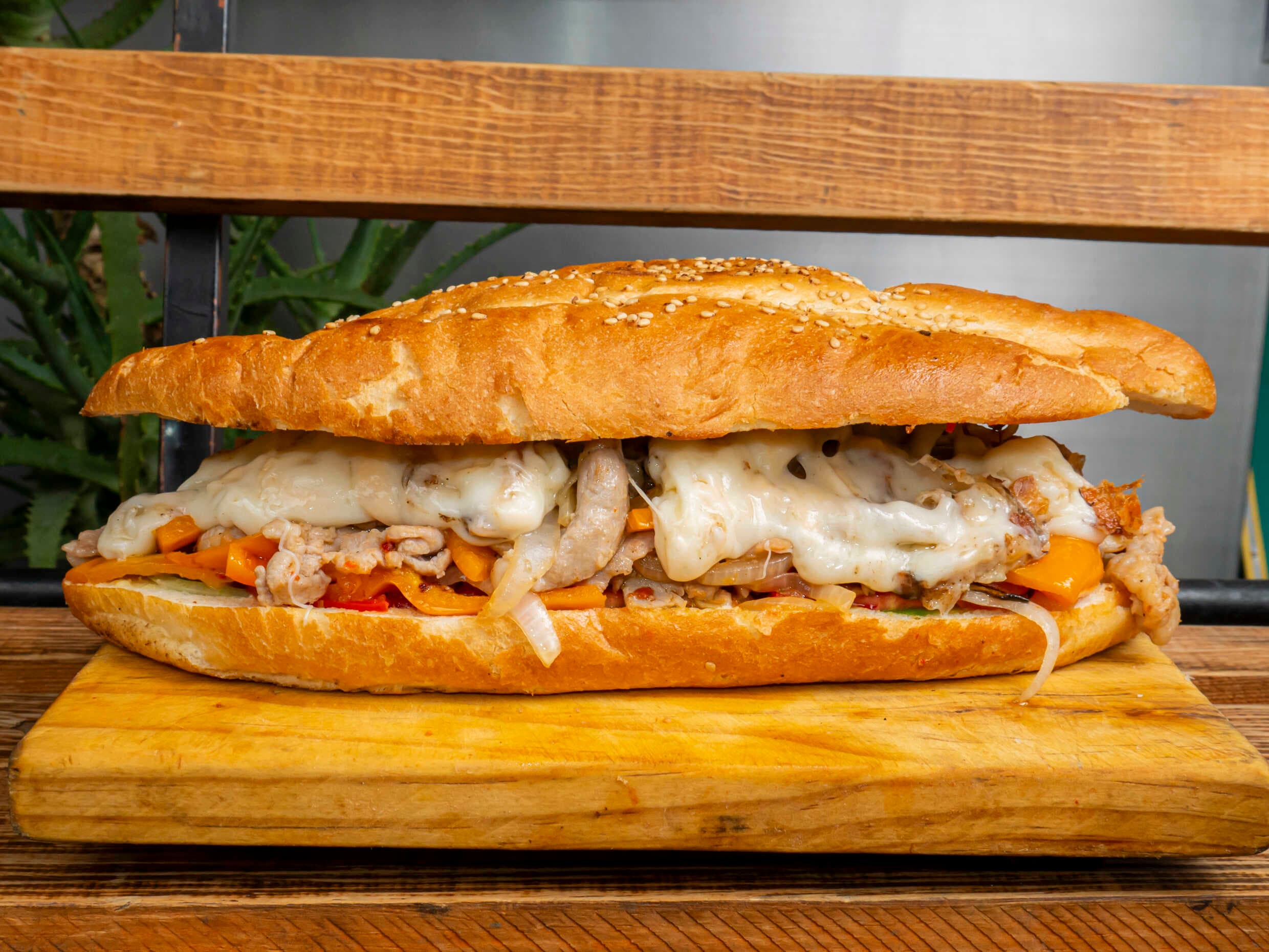Torta de Alambre de bistec +Ref. Chico