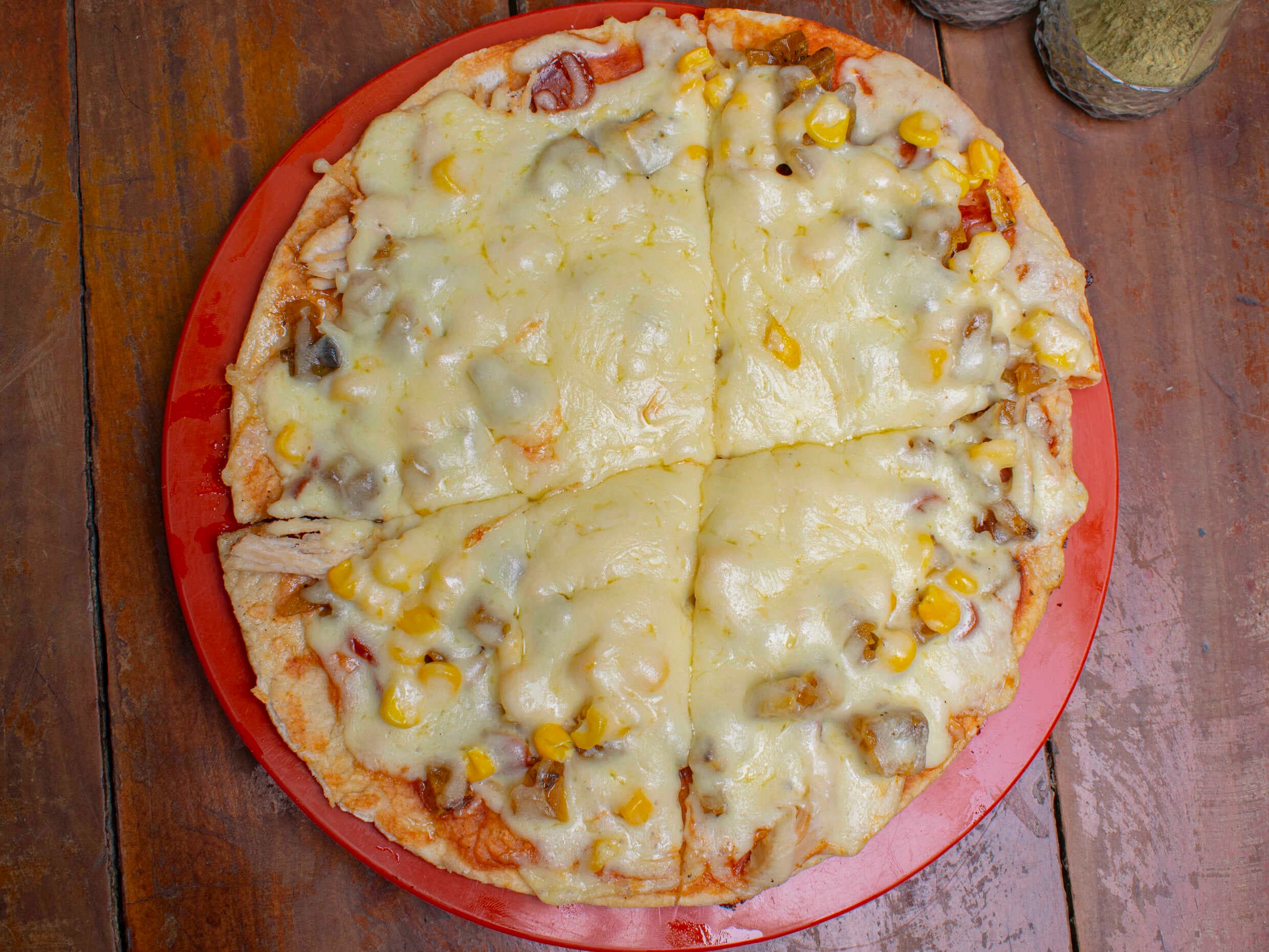 Combo-Pizza Familiar Zamba + Gaseosa Gratis
