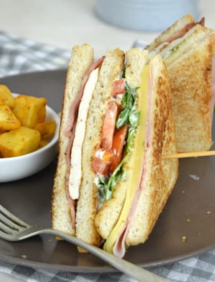 SANCDWICH DE JAMÓN DE PAVO