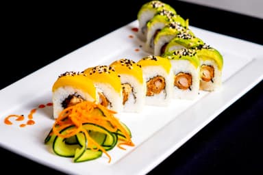 Combo Rollo Dragón Roll + Te