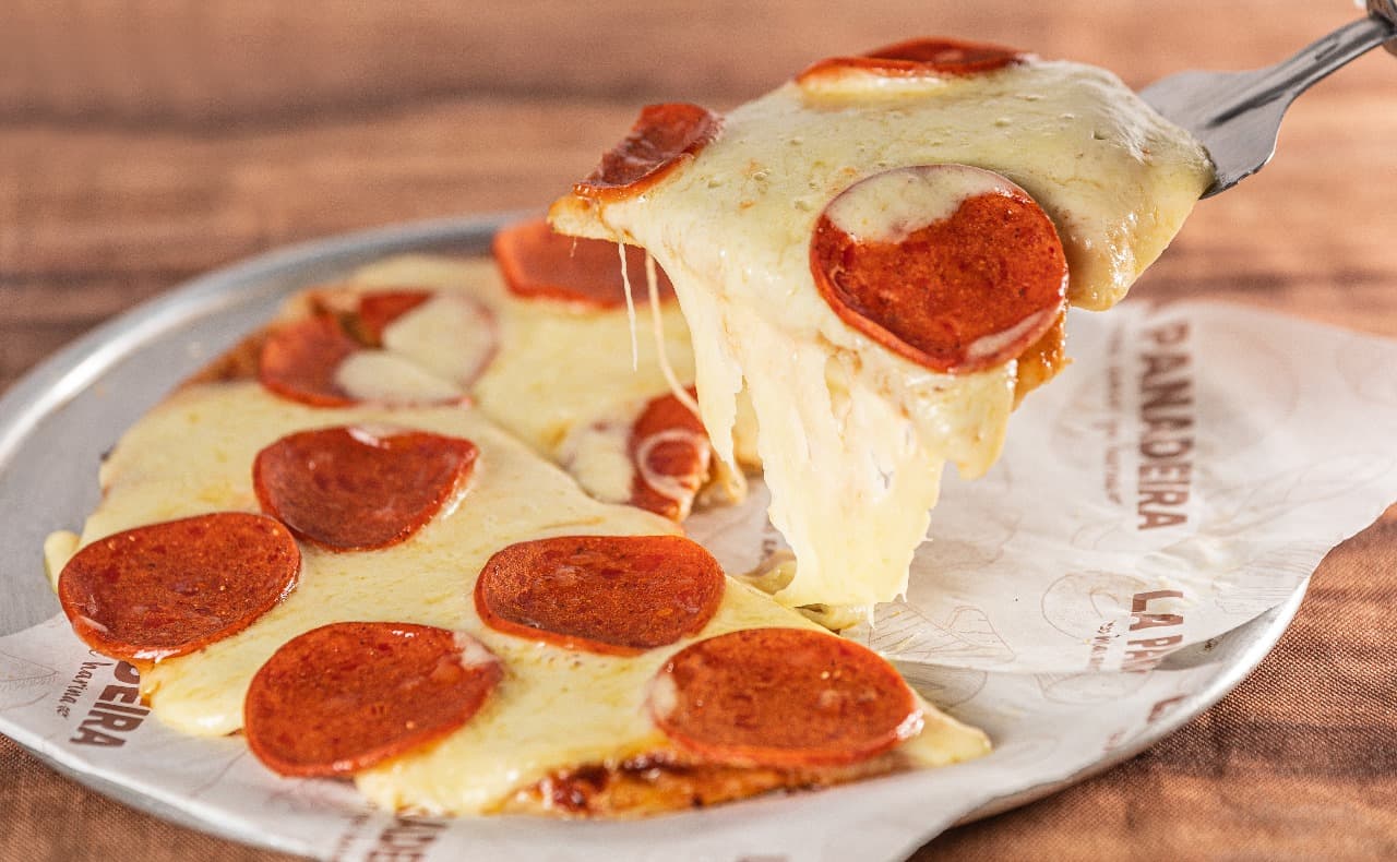 Pizza Pepperoni Tradicional