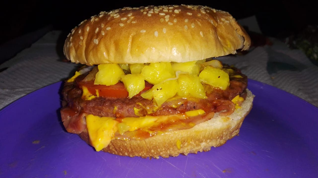 Hamburguesa Hawaiana