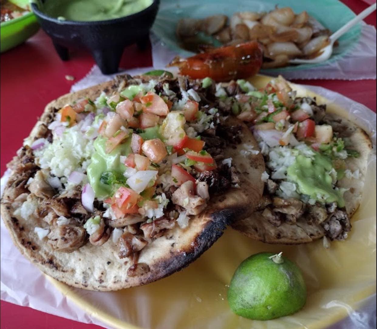Taco dorado Combinado Asada y Pastor