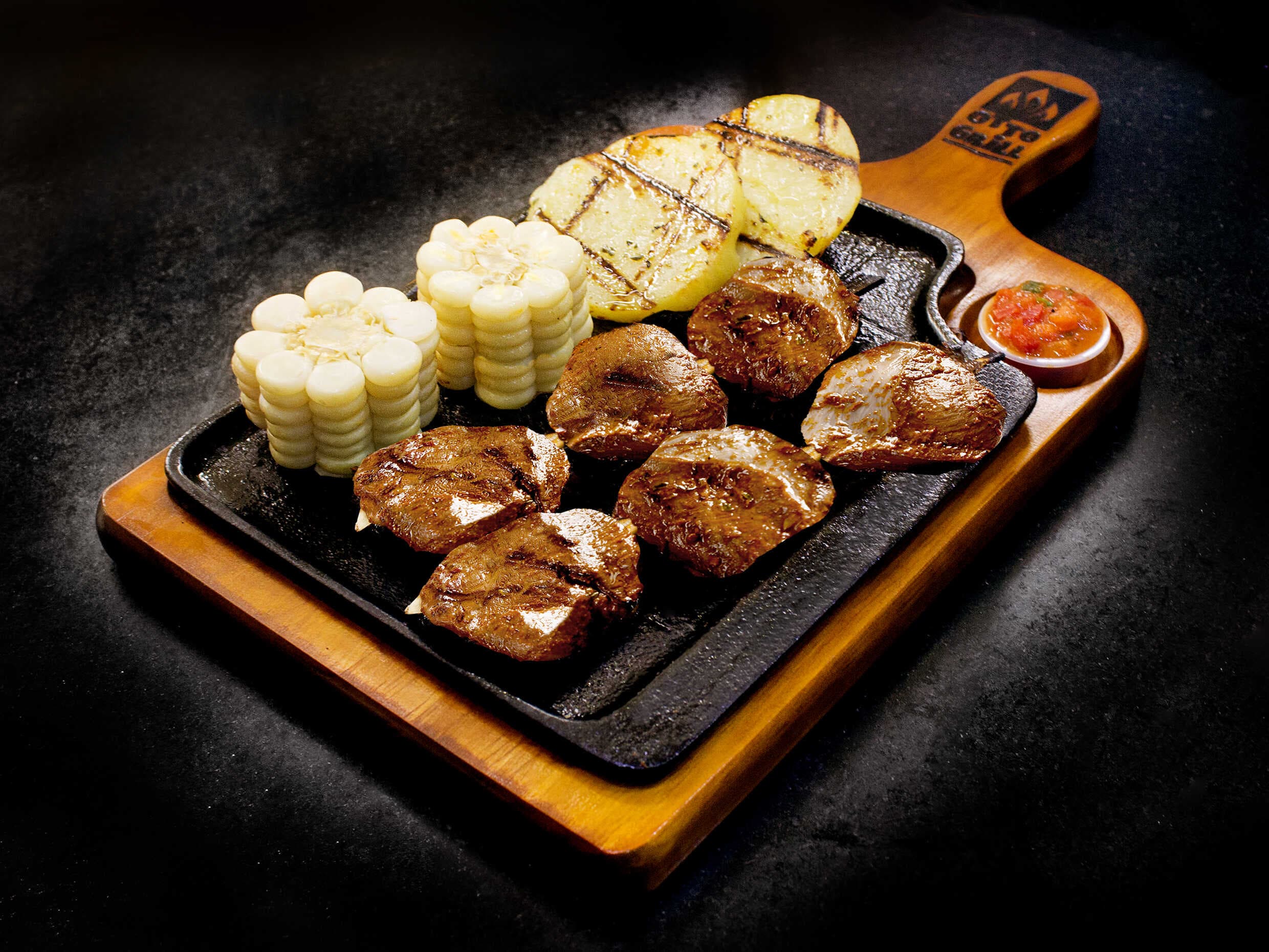 Porción de Anticuchos