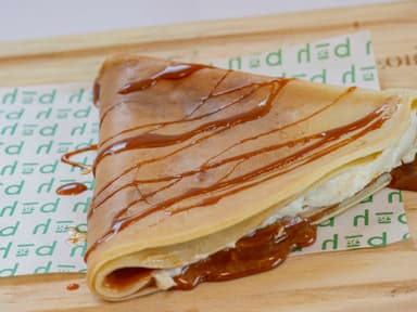 Crepa de Cajeta y Philadelphia