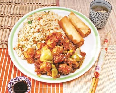 Combo Paquete 2 Con Refresco  套餐2 + 汽水