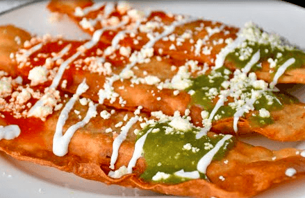 Mega Molote de Carne