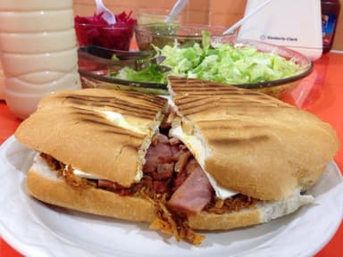 Torta de Pollo con Jamón
