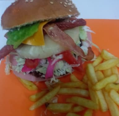 Hamburguesa Hawaiana
