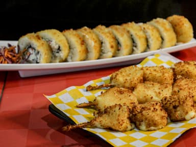 Rollo y brochetas