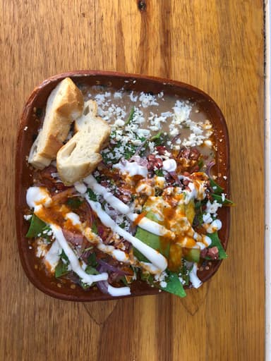Chilaquiles Medianos con Marlin