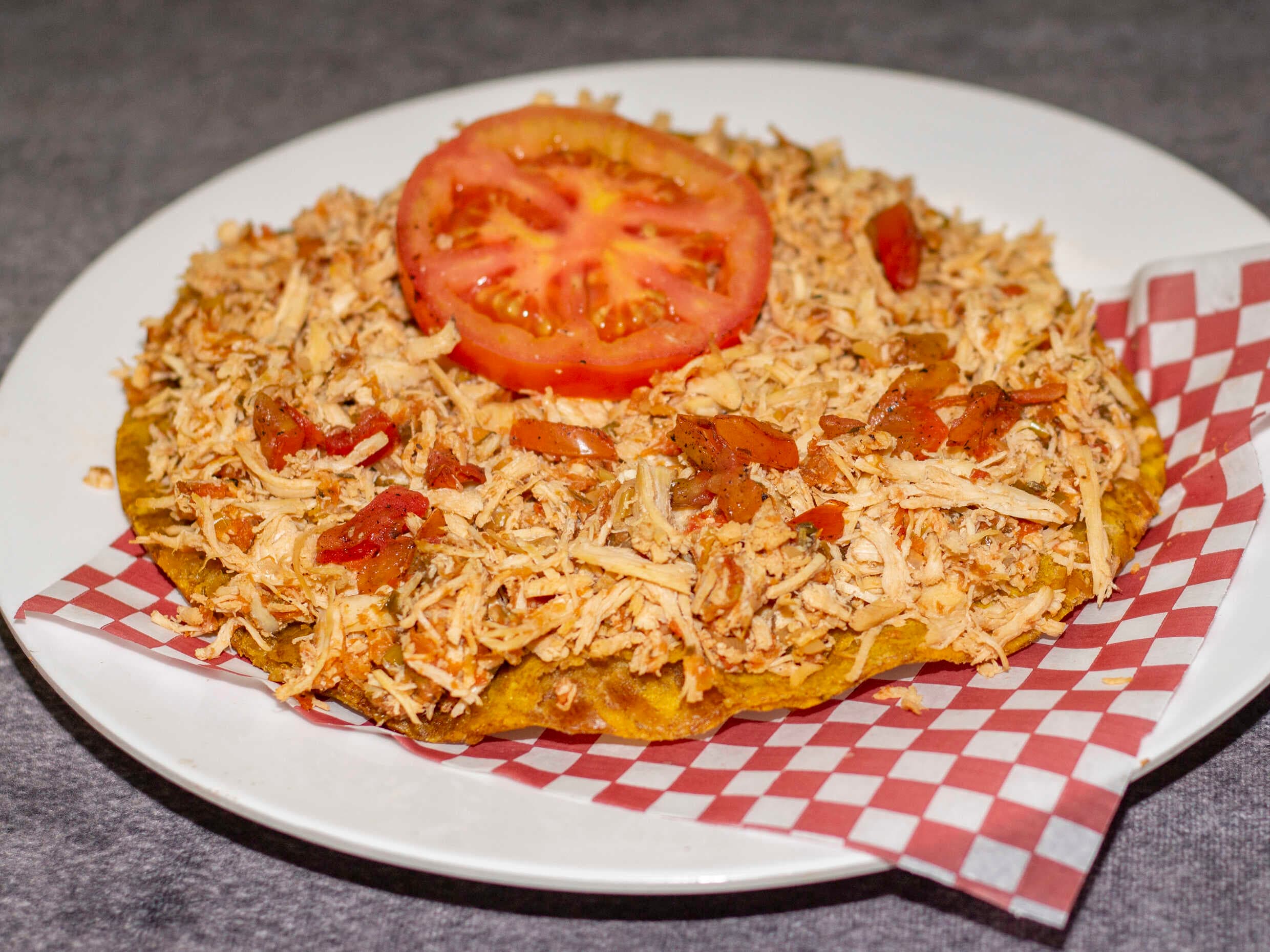 Tostada con Pollo