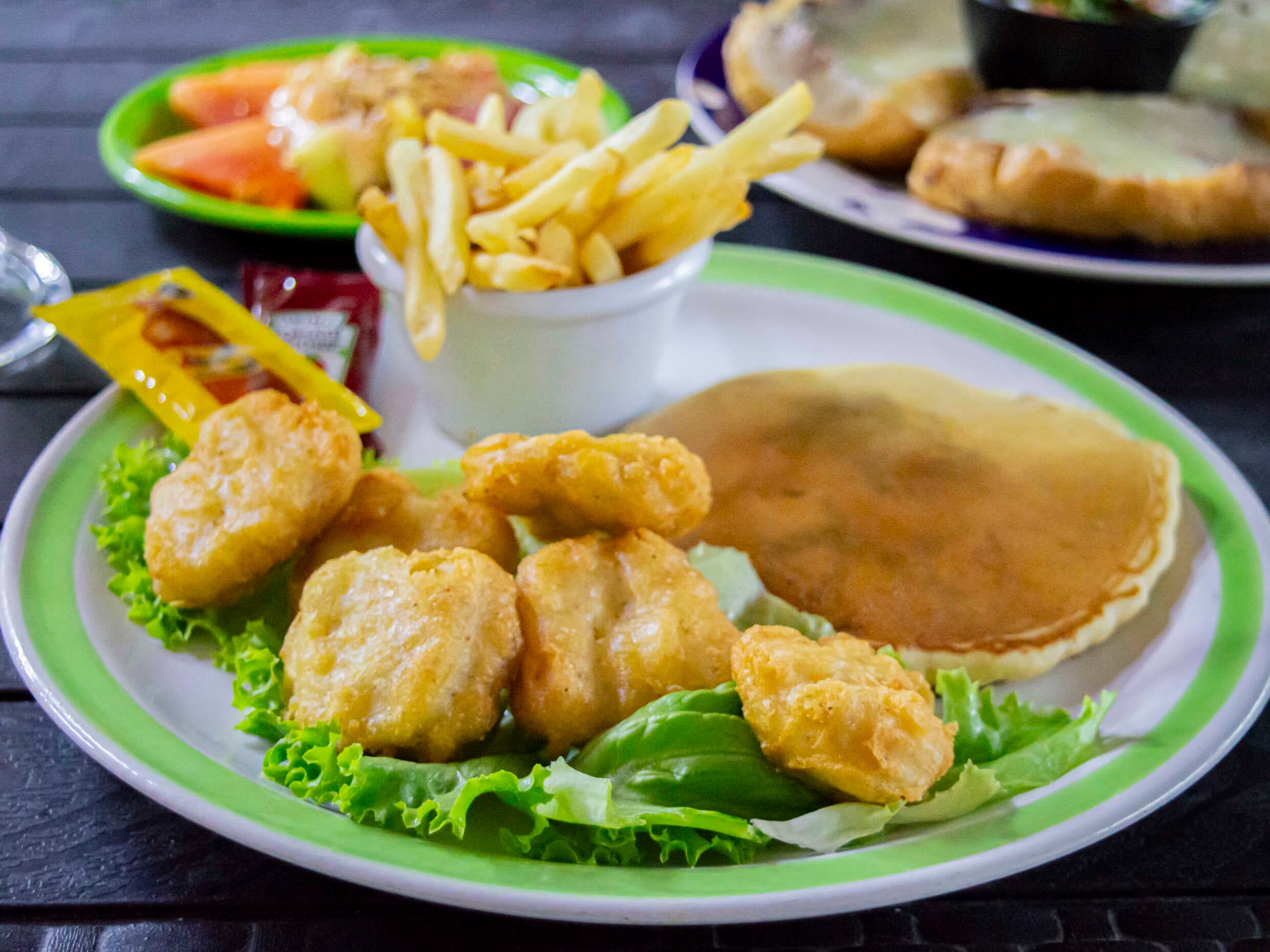 Nuggets de Pollo con Papas