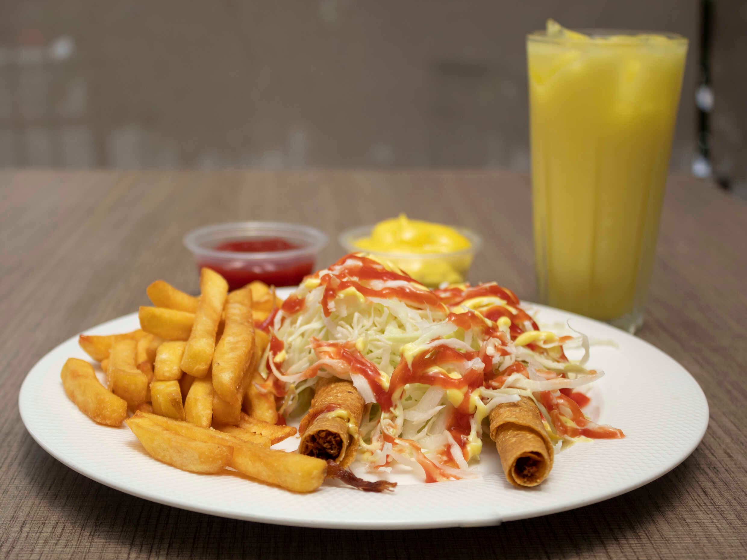 Combo de 2 Tacos 🌮🌮 🍟🥤