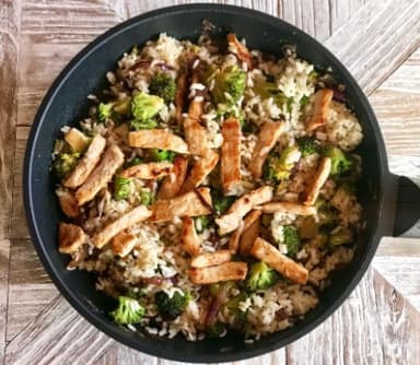 Arroz Tostado a la Plancha con Lomo Picado