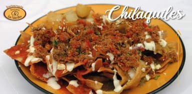 Chilaquiles Divorciados con Arrachera