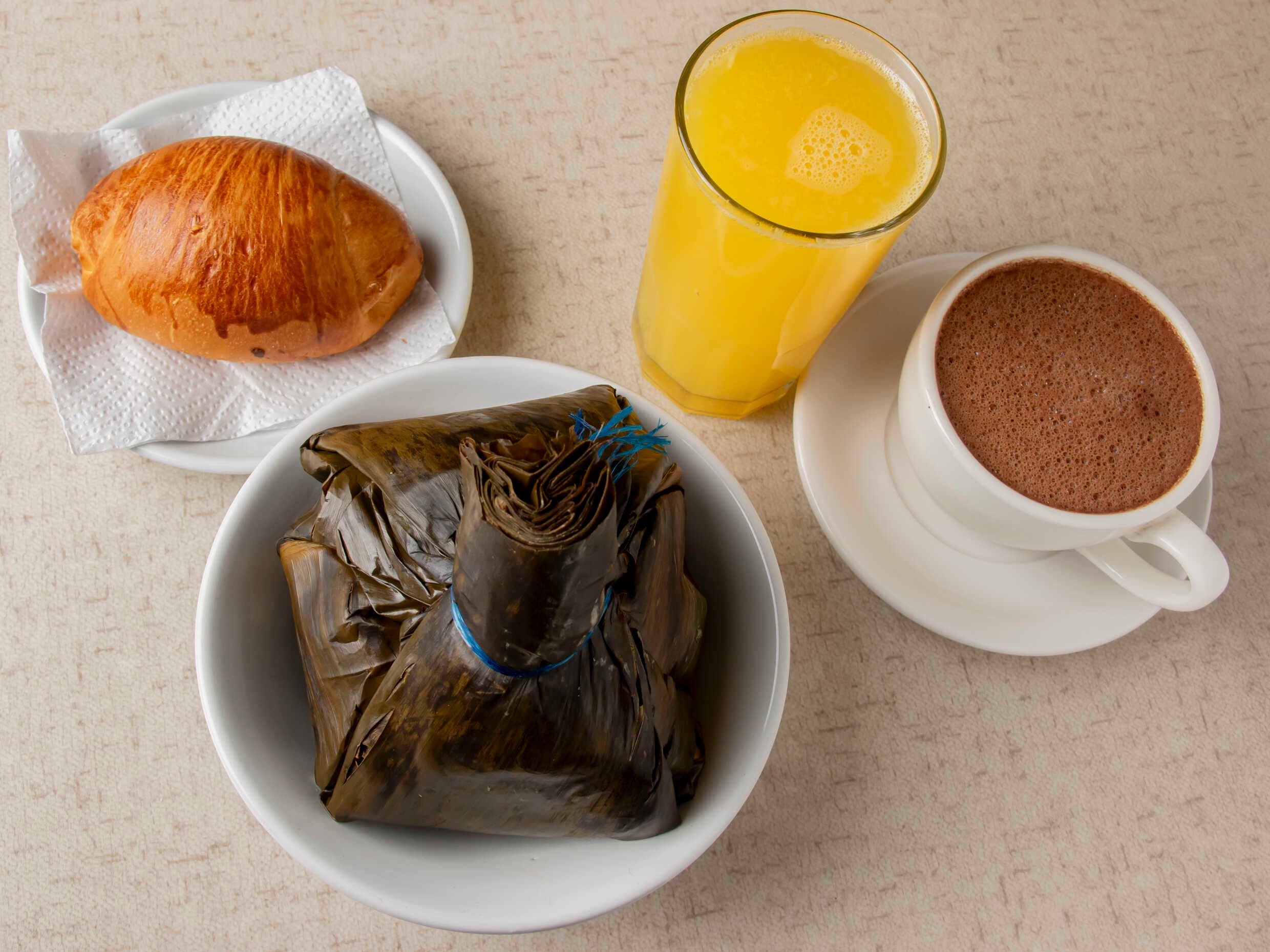 Combo Tamal con Bebida