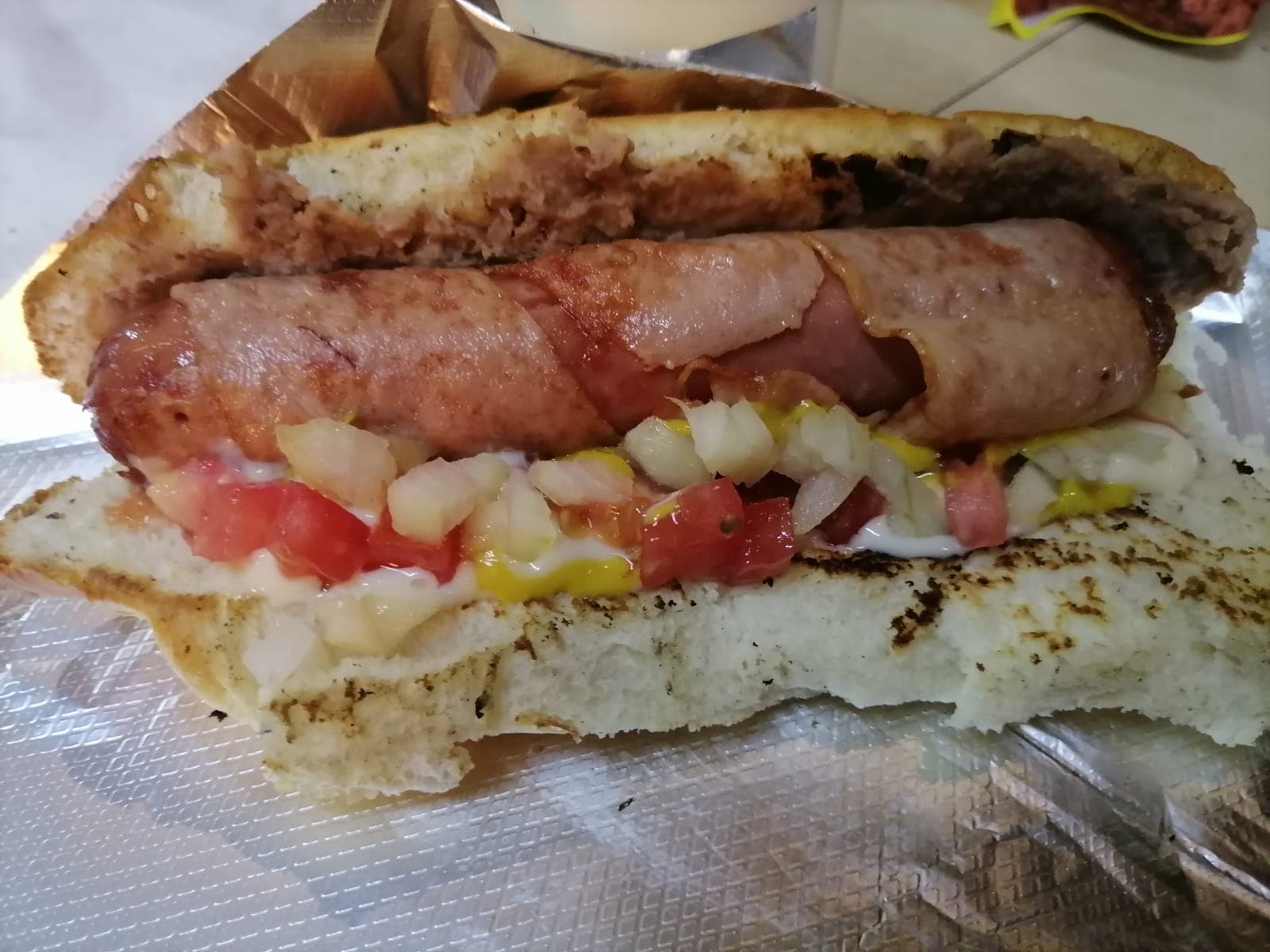 HOT DOG
