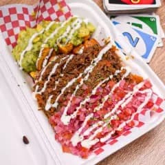 Salchipapa mexicanas